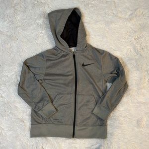 Nike boys medium gray jacket